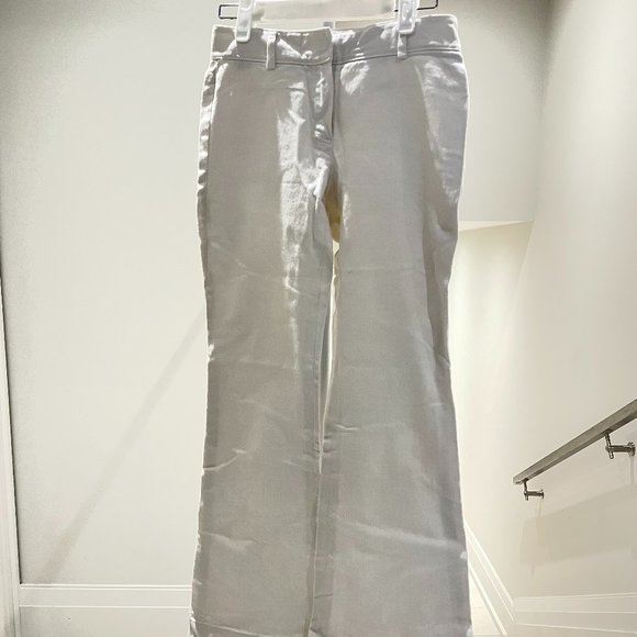 THEORY WOMEN WHITE FLARE JEANS - Picture 1 of 4